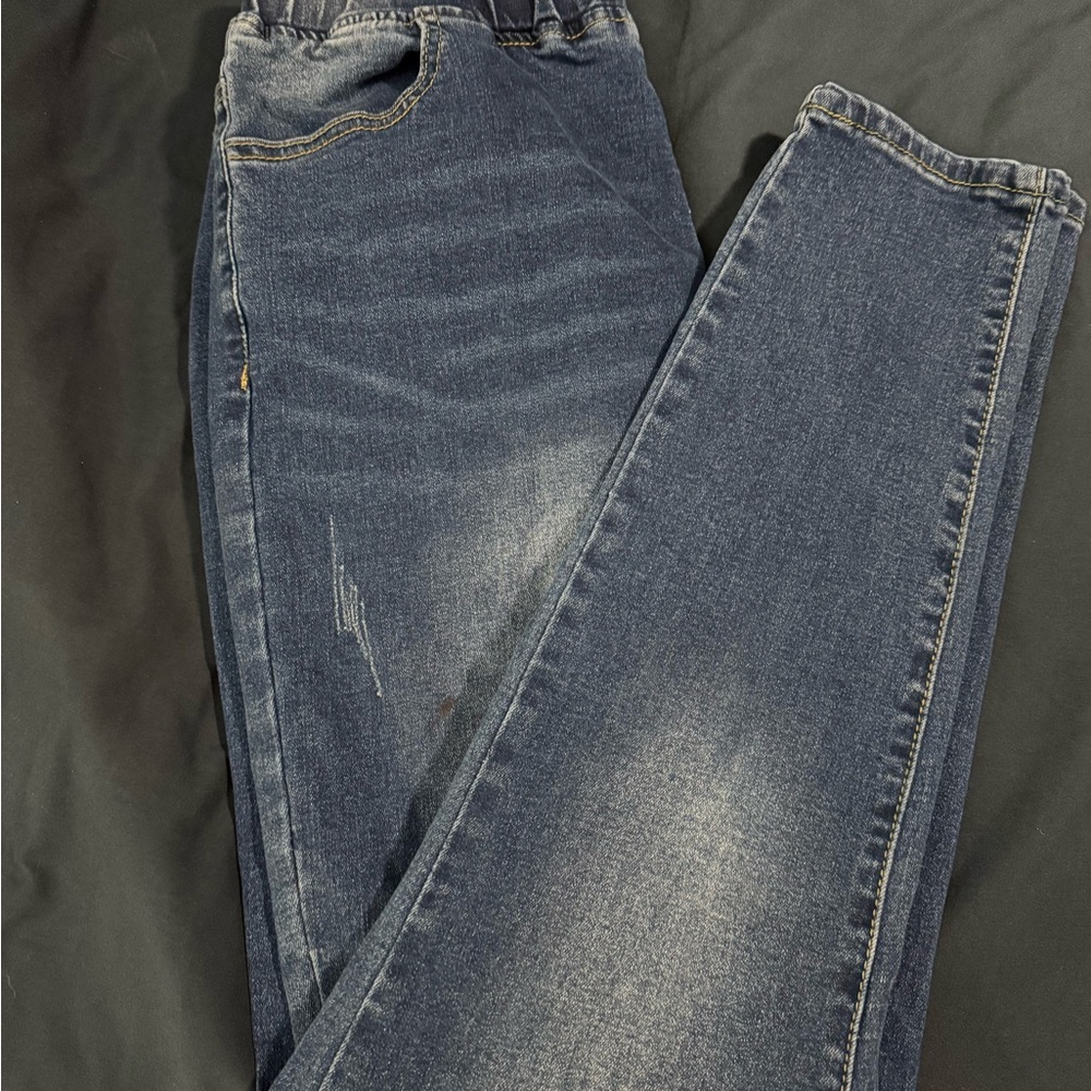 SHEIN Dark Blue Denim Jeans. Size Large.